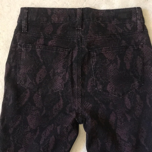 🎉HP🎉Paige | Hoxton Ankle Skinny High Rise Purple & Black SnakePrint Jean Sz 25 - Picture 8 of 12